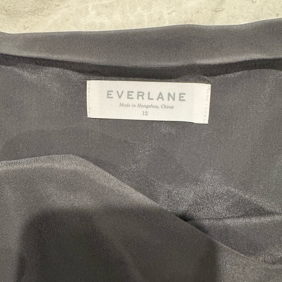 Everlane Clean Silk Cami dark gray - Picture 4 of 8